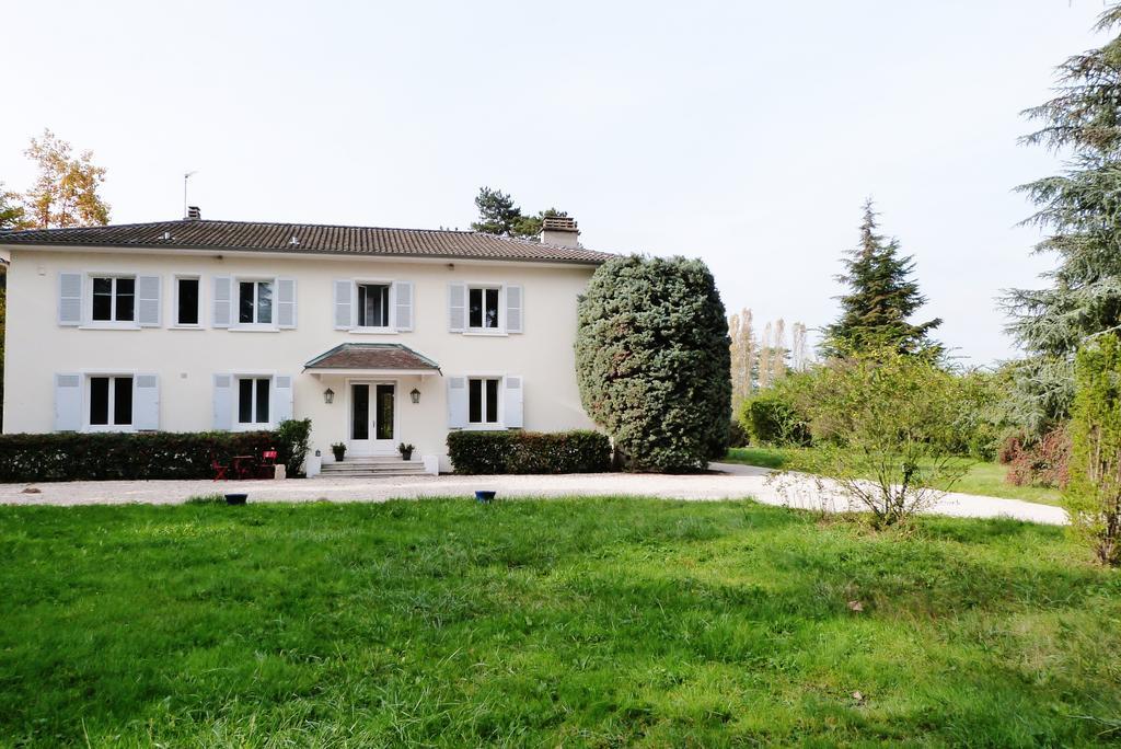 La Maison De Roussille Bed & Breakfast Francheville  Dış mekan fotoğraf